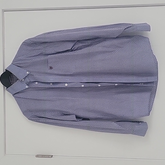 NWOT!  Men's Blue Patterened Ariat Medium Long Sleeve Shirt - Picture 3 of 6